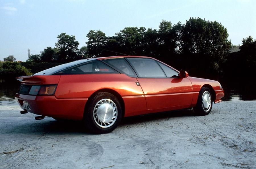  Renault Alpine GTA V6 Turbo Mille Miles 1989 года  (фото 10 из 12)
